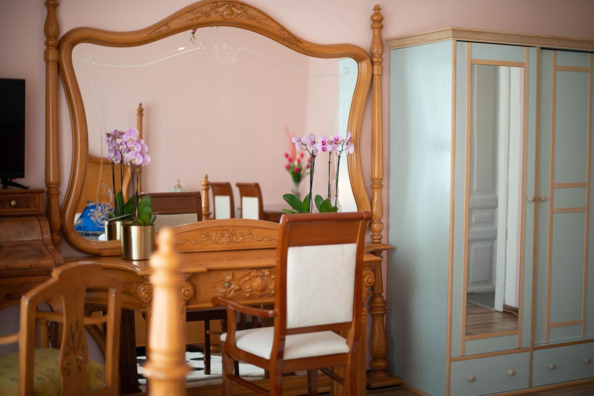 Giovanna Boutique Rooms & Pool Pula Bagian luar foto