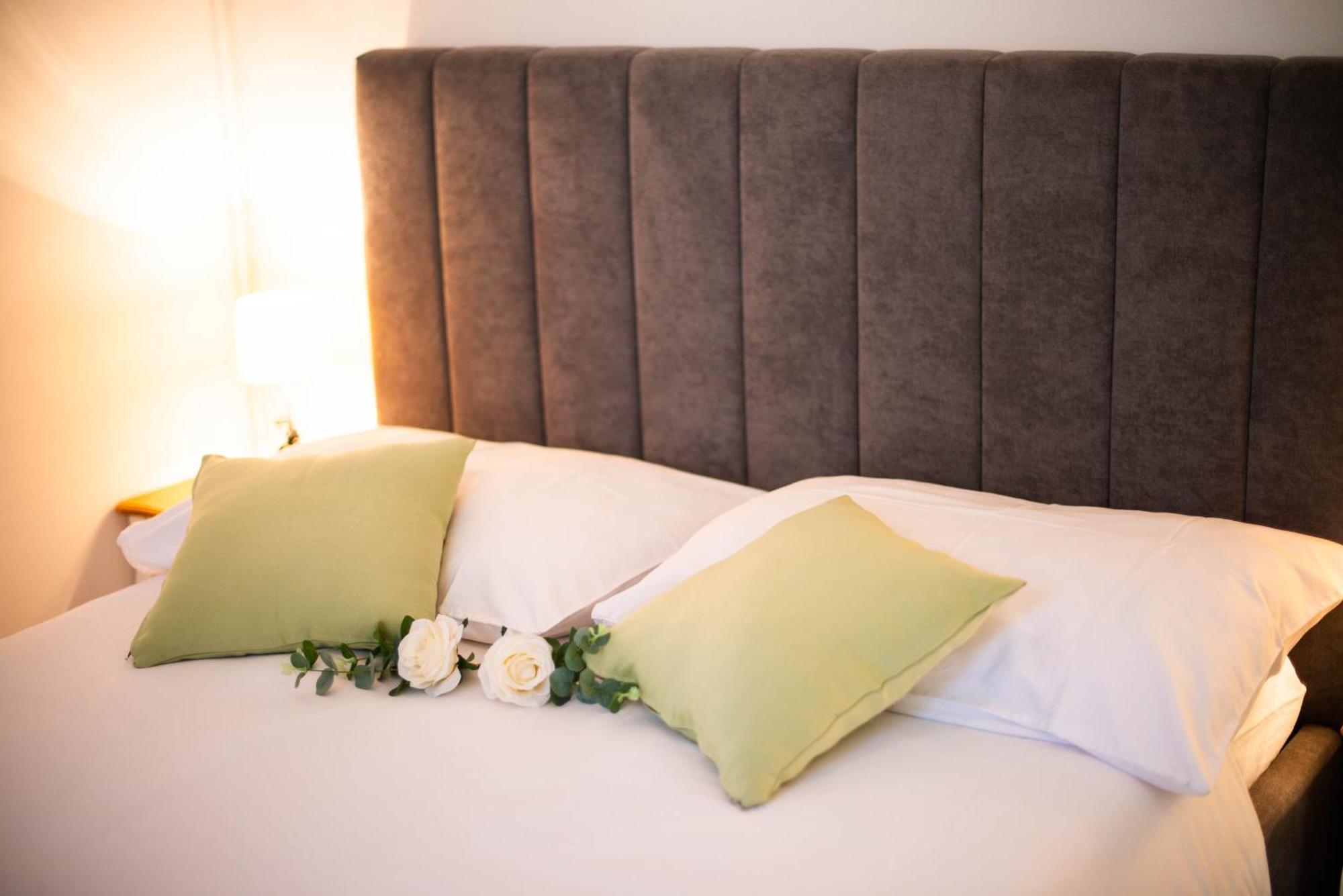 Giovanna Boutique Rooms & Pool Pula Bagian luar foto