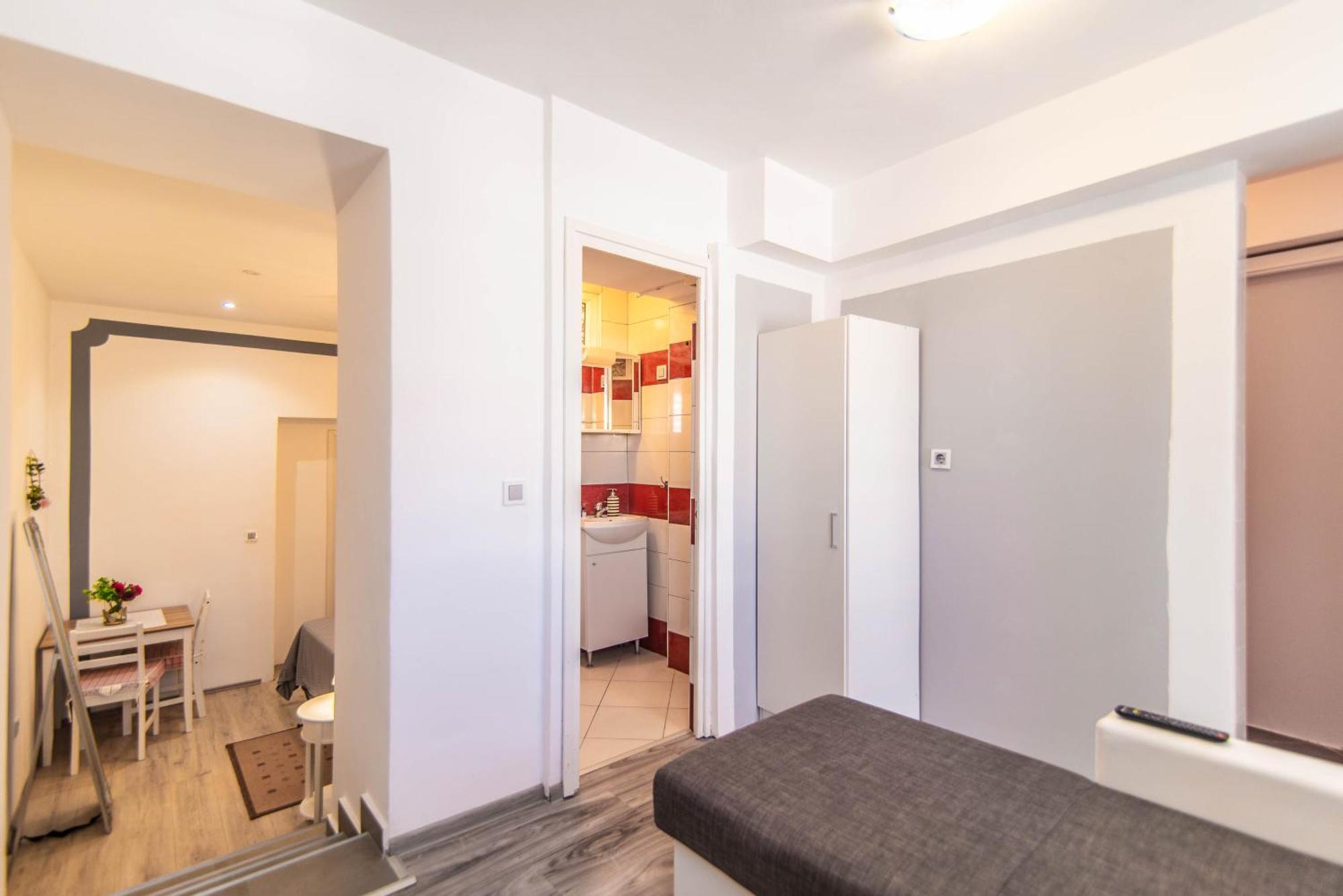 Giovanna Boutique Rooms & Pool Pula Bagian luar foto