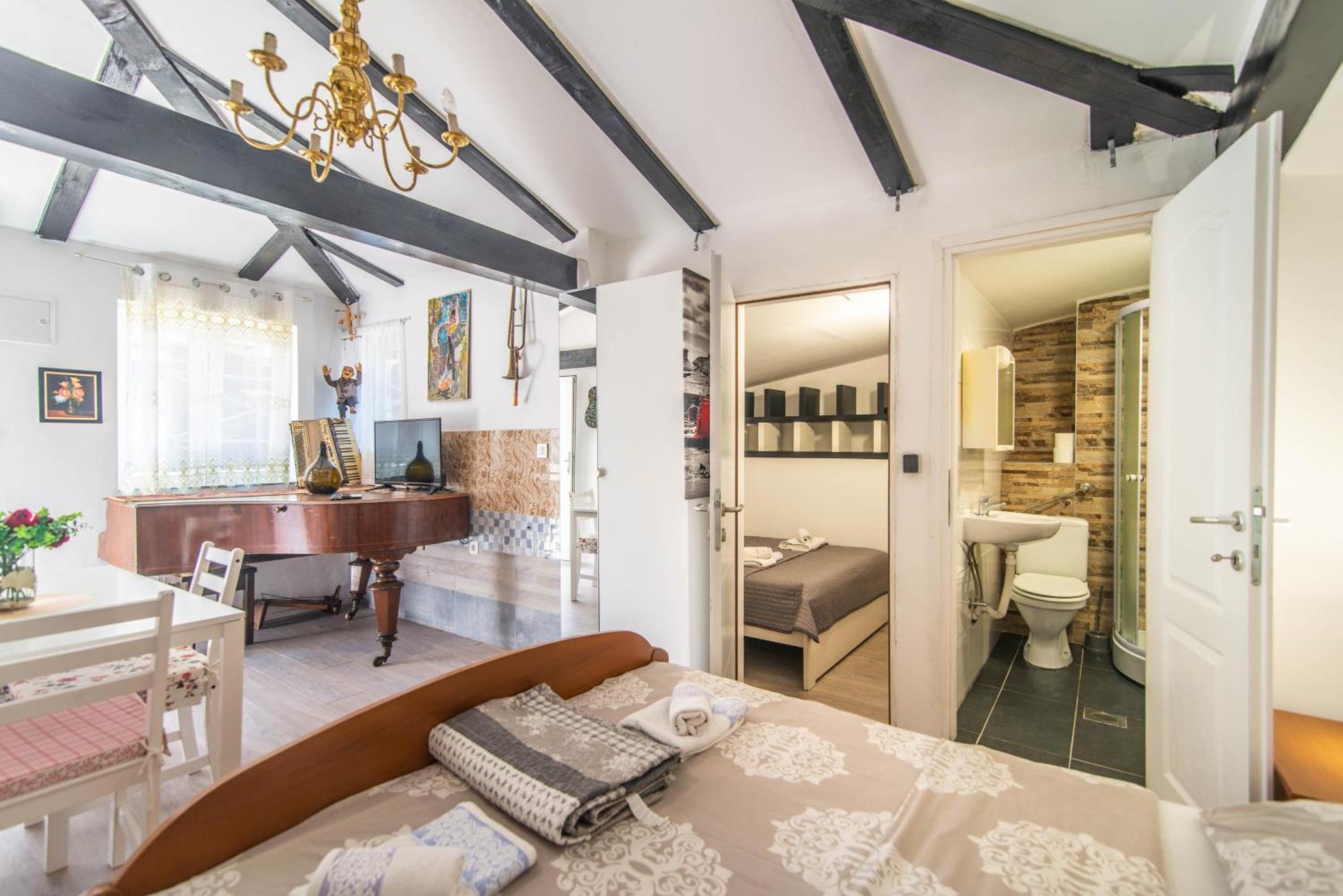 Giovanna Boutique Rooms & Pool Pula Bagian luar foto