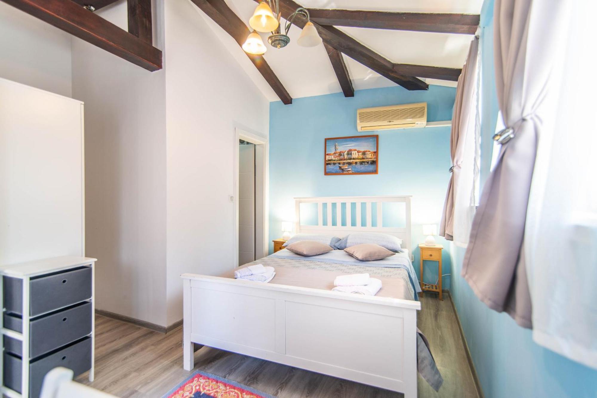 Giovanna Boutique Rooms & Pool Pula Bagian luar foto