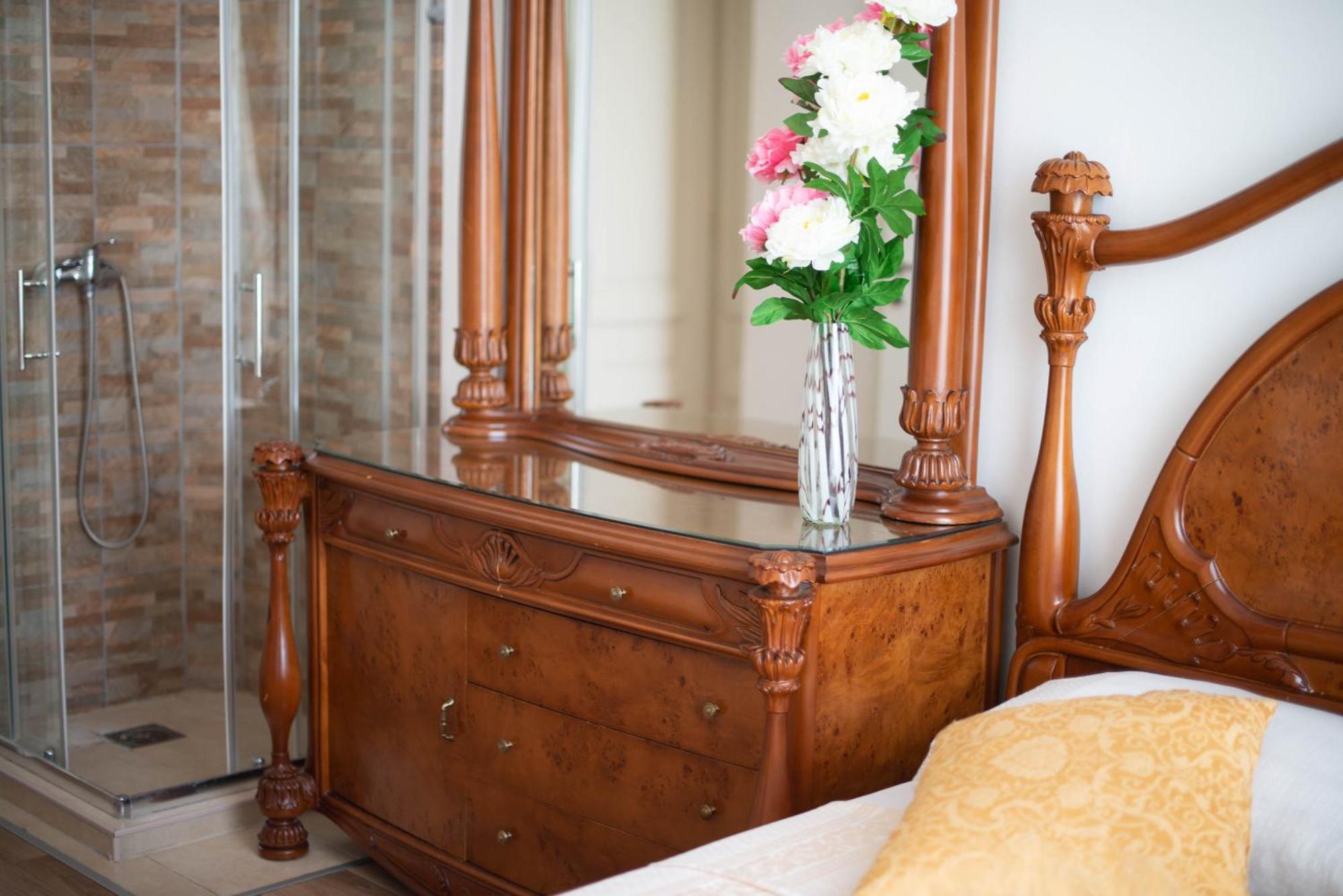 Giovanna Boutique Rooms & Pool Pula Bagian luar foto