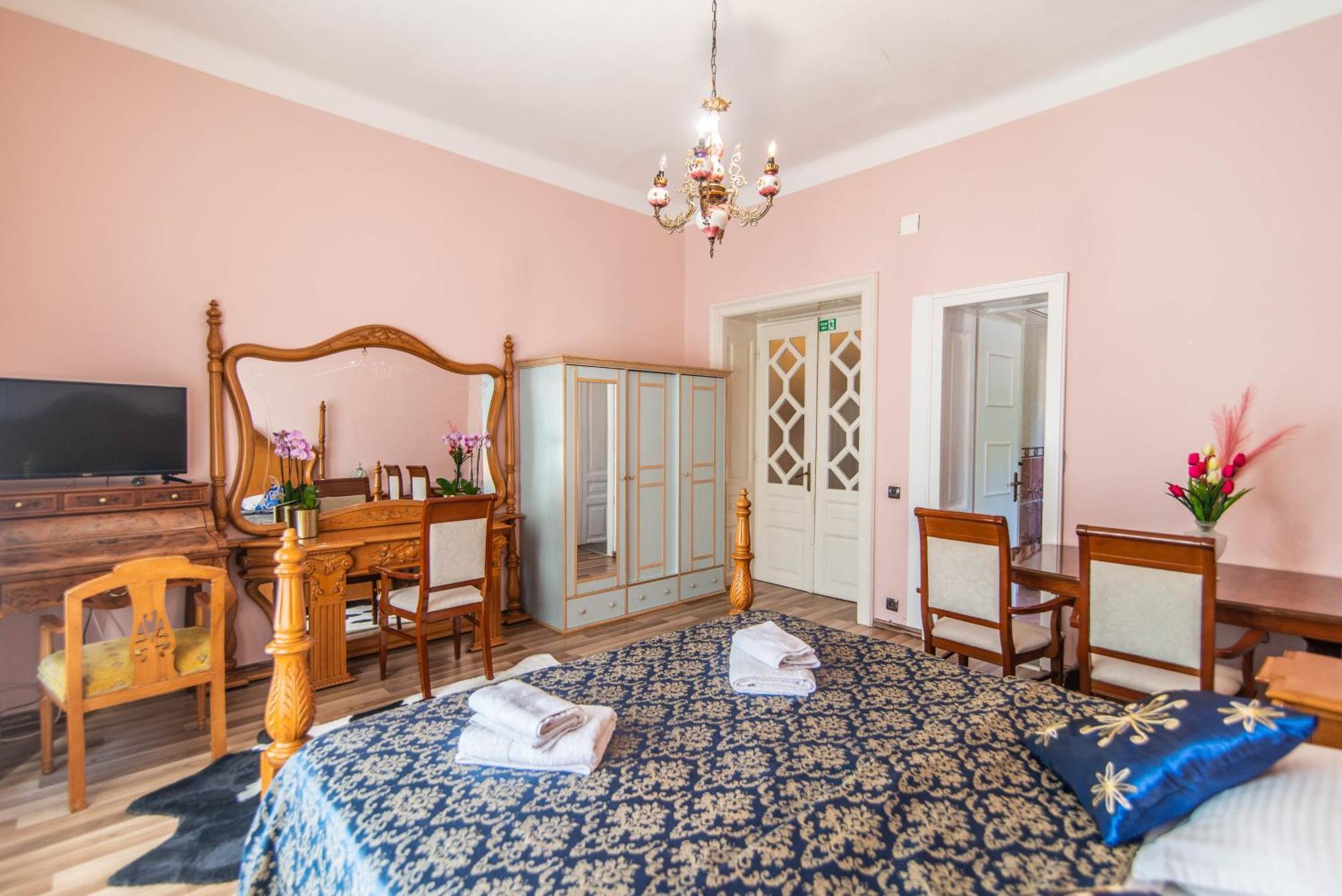 Giovanna Boutique Rooms & Pool Pula Bagian luar foto