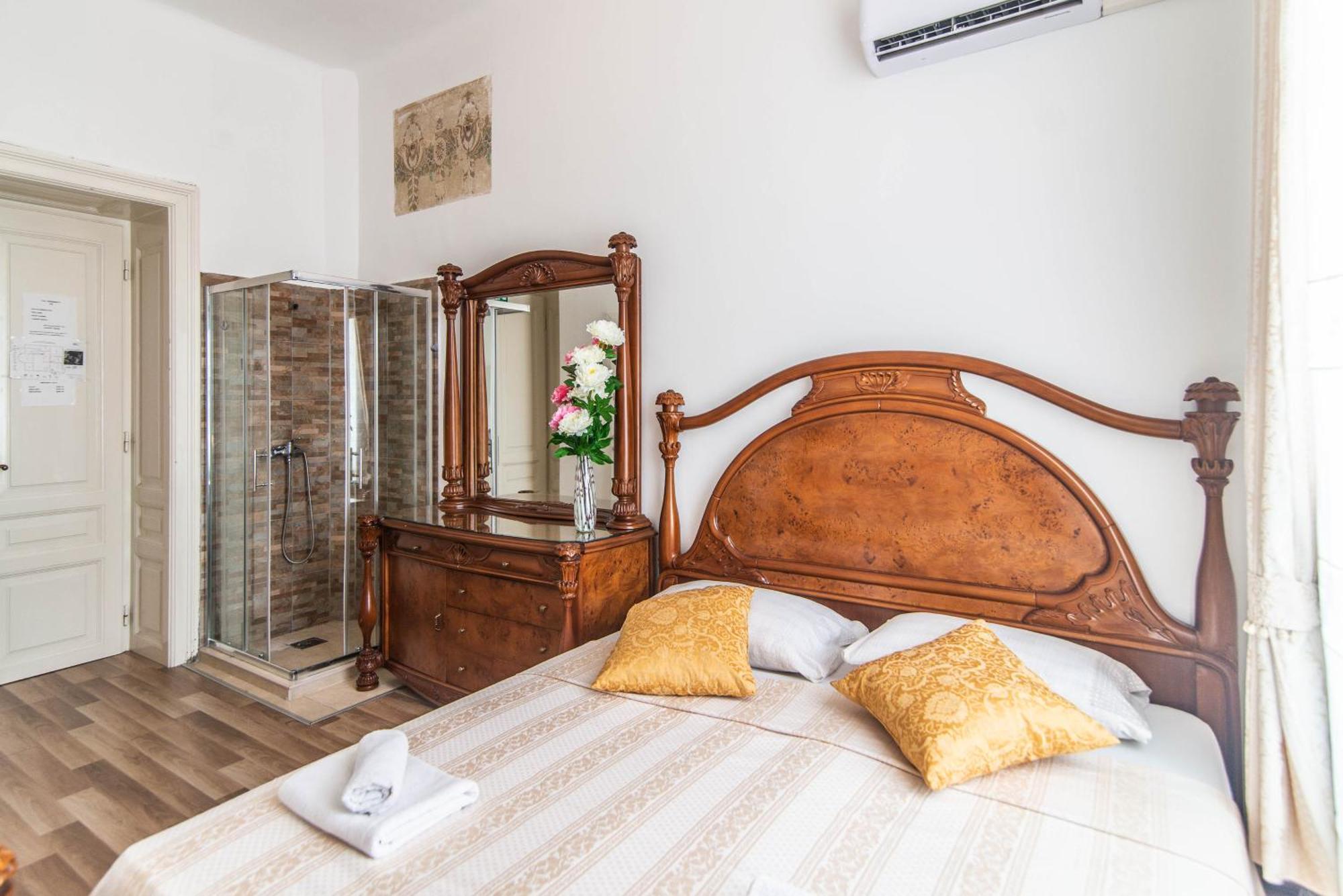 Giovanna Boutique Rooms & Pool Pula Bagian luar foto