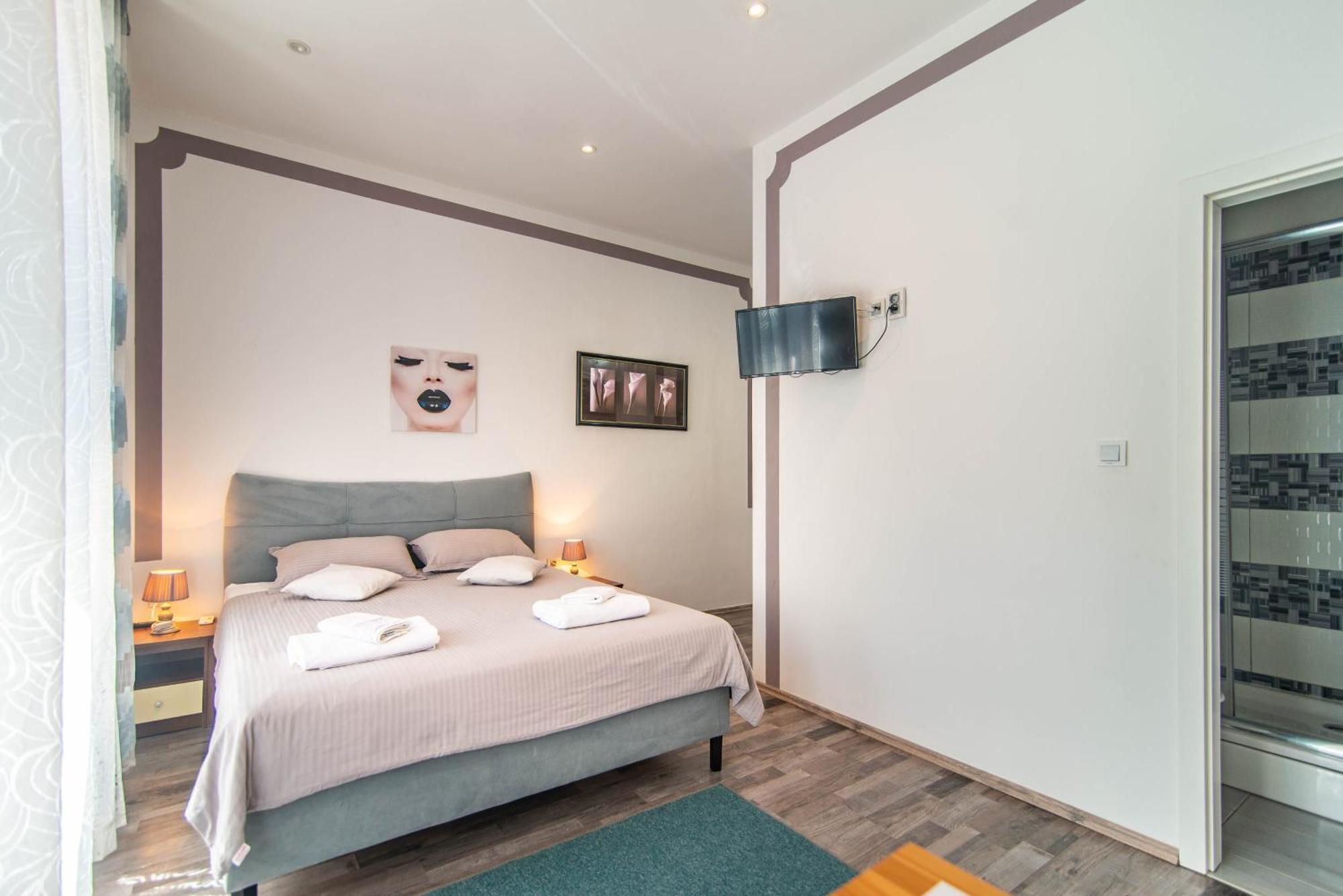 Giovanna Boutique Rooms & Pool Pula Bagian luar foto