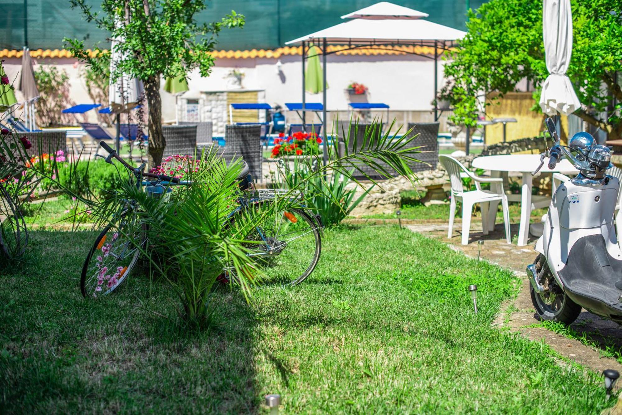 Giovanna Boutique Rooms & Pool Pula Bagian luar foto